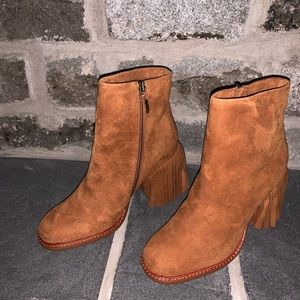 Kelsi Dagger Brooklyn Linx Suede Fringe Heel Ankle Boots/Booties